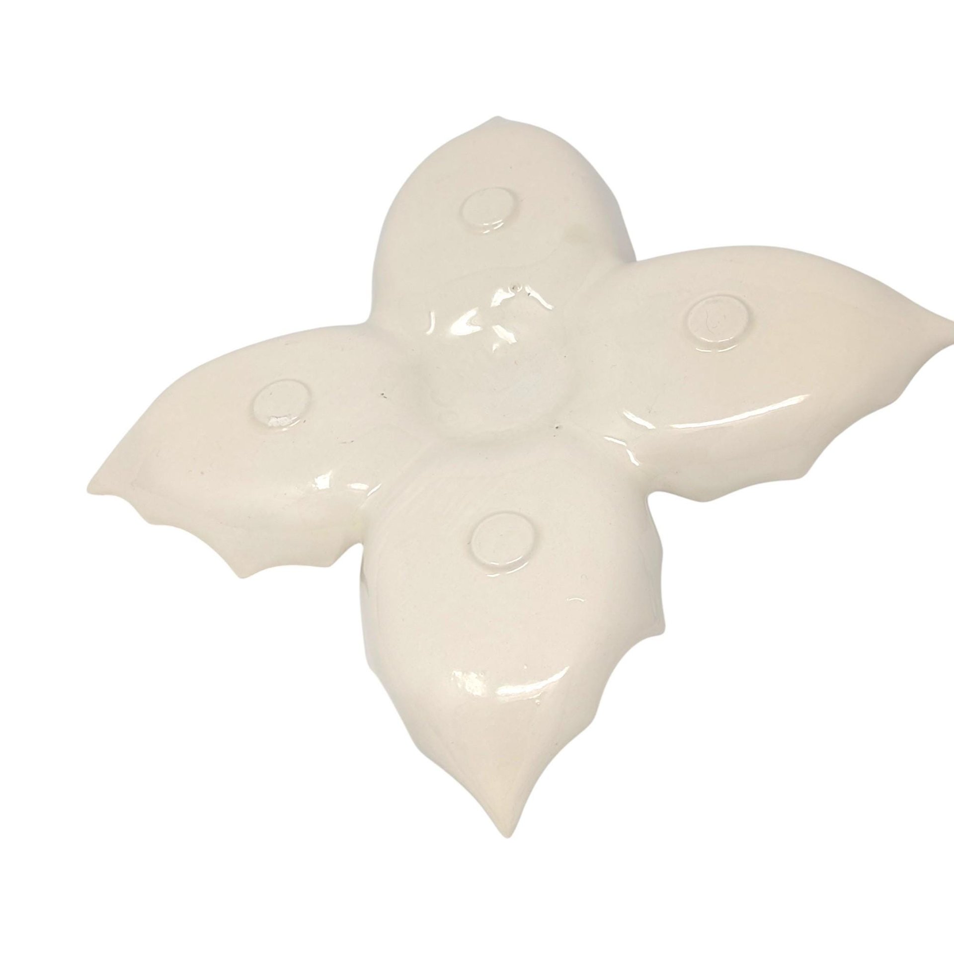 Vintage Holland Mold 4-Section Leaf Dish: Cream Ceramic Relish Tray with Gold Berry Handle