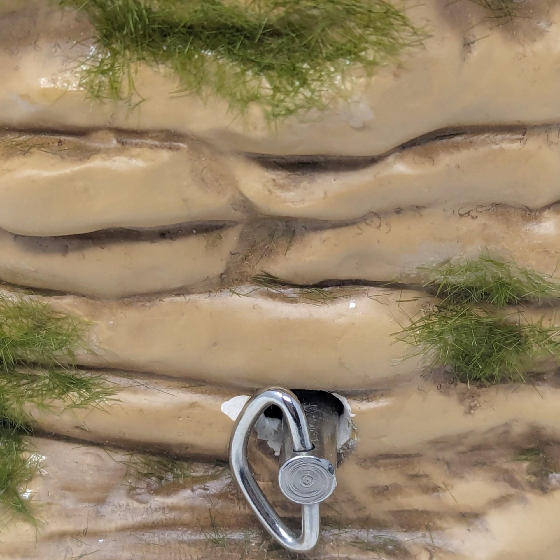 Vintage 2000 Clothique Possible Dreams Irish Storyteller: Musical Santa Figure