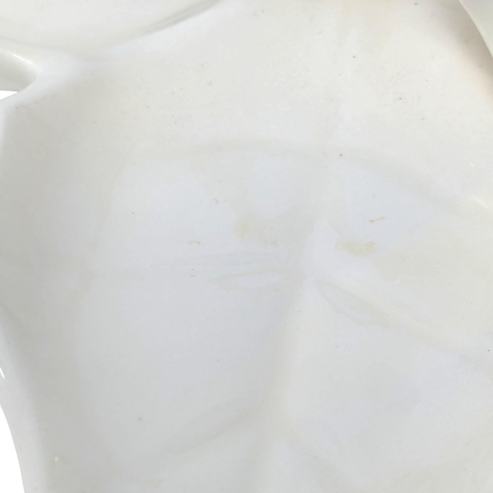 Vintage Holland Mold 4-Section Leaf Dish: Cream Ceramic Relish Tray with Gold Berry Handle