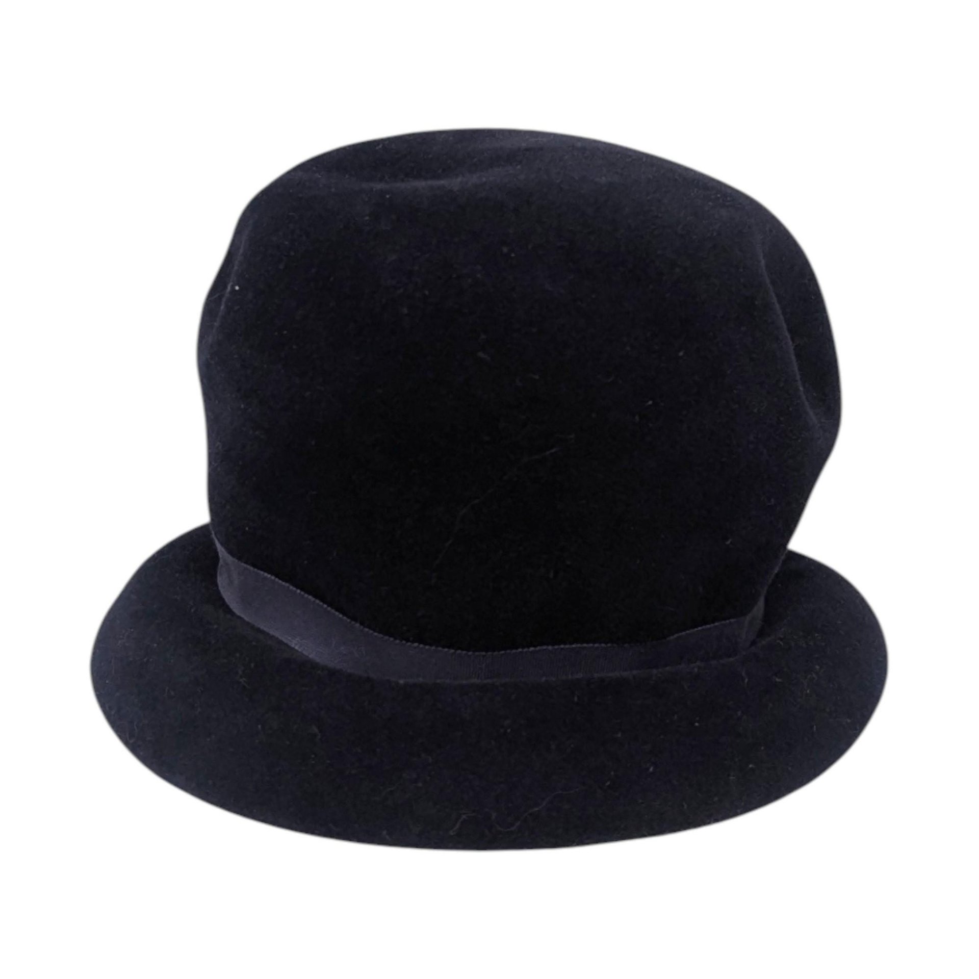 Vintage Dark Blue Wool Felt Cloche Hat: Firenze