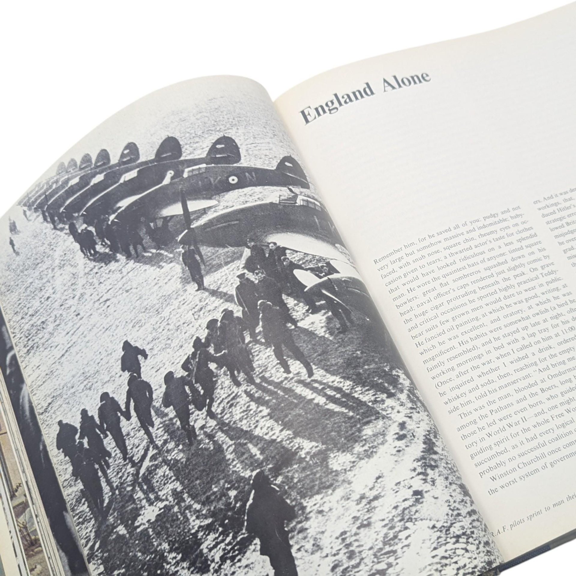 Vintage American Heritage Picture History of World War II Hardcover Book