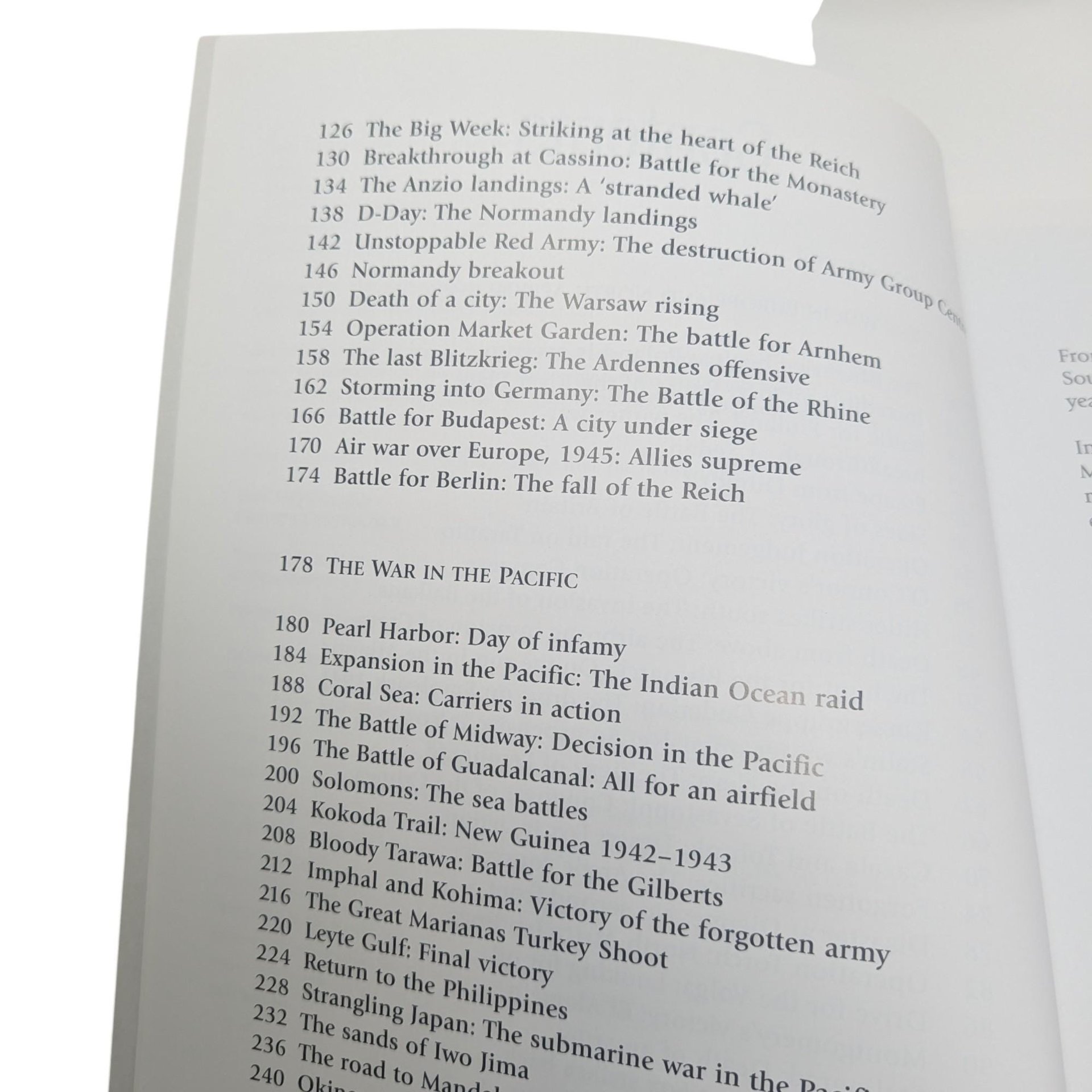 2006 Campaigns of World War II Day by Day Chris Bishop Chris McNab Softcover