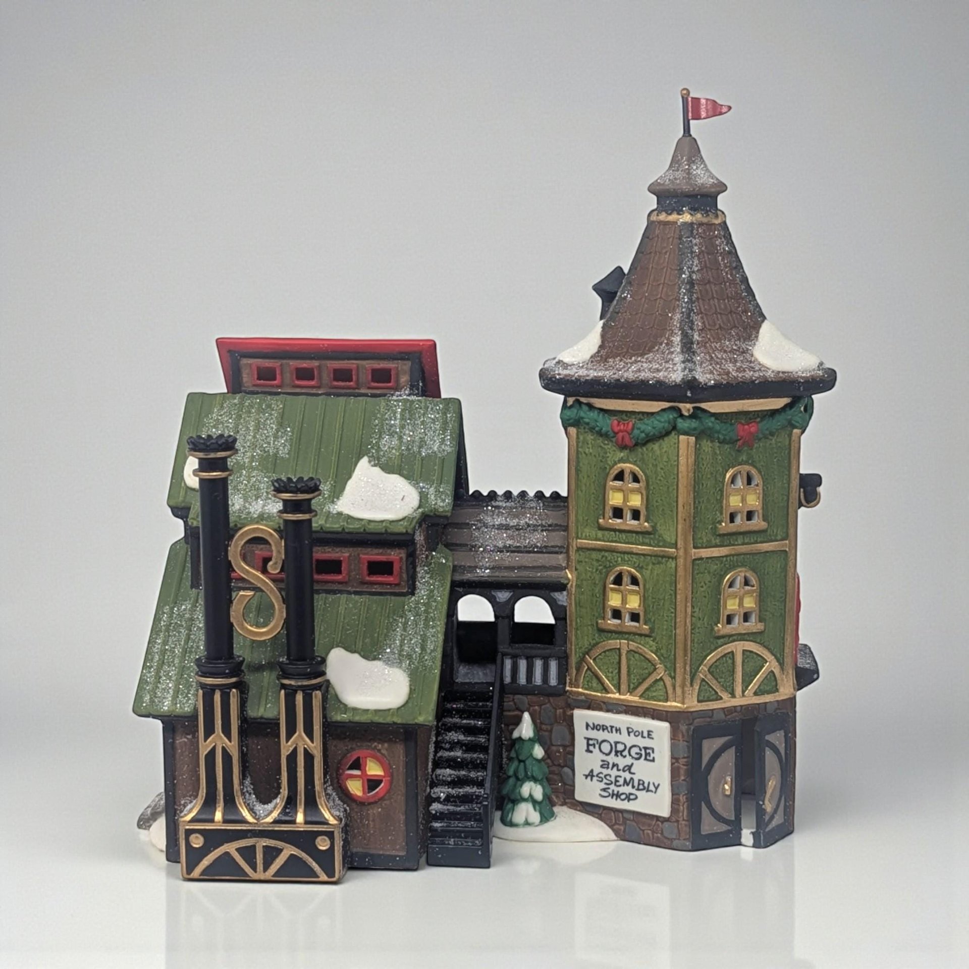 Vintage 1995 Elfin Forge & Assembly Shop: Dept 56 North Pole Village Lighted House