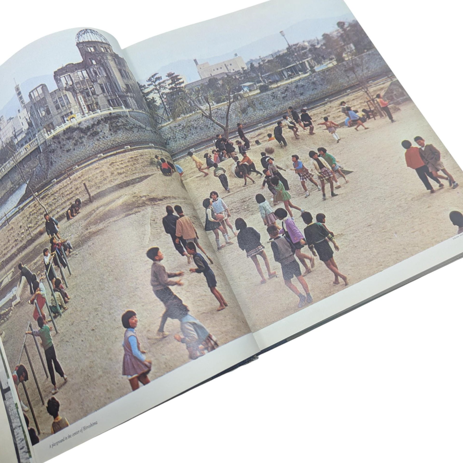 Vintage American Heritage Picture History of World War II Hardcover Book