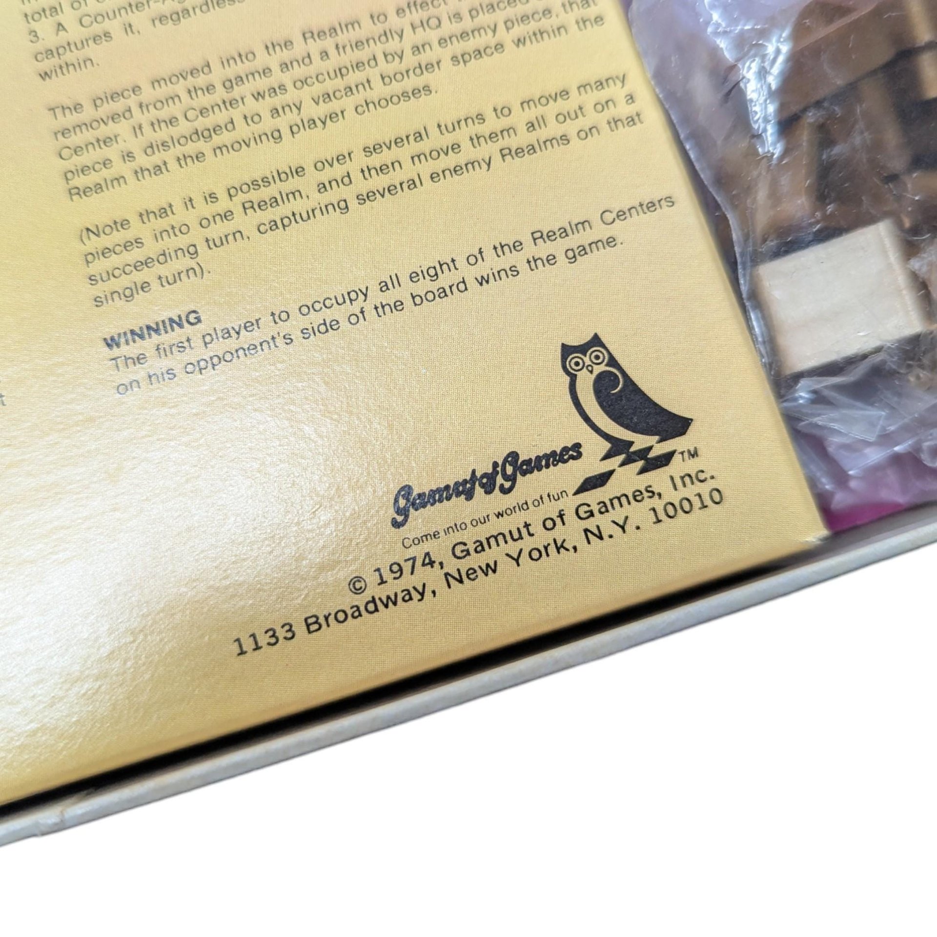 Vintage 1974 Realm Board Game: Gamut of Games Strategy Second Edition