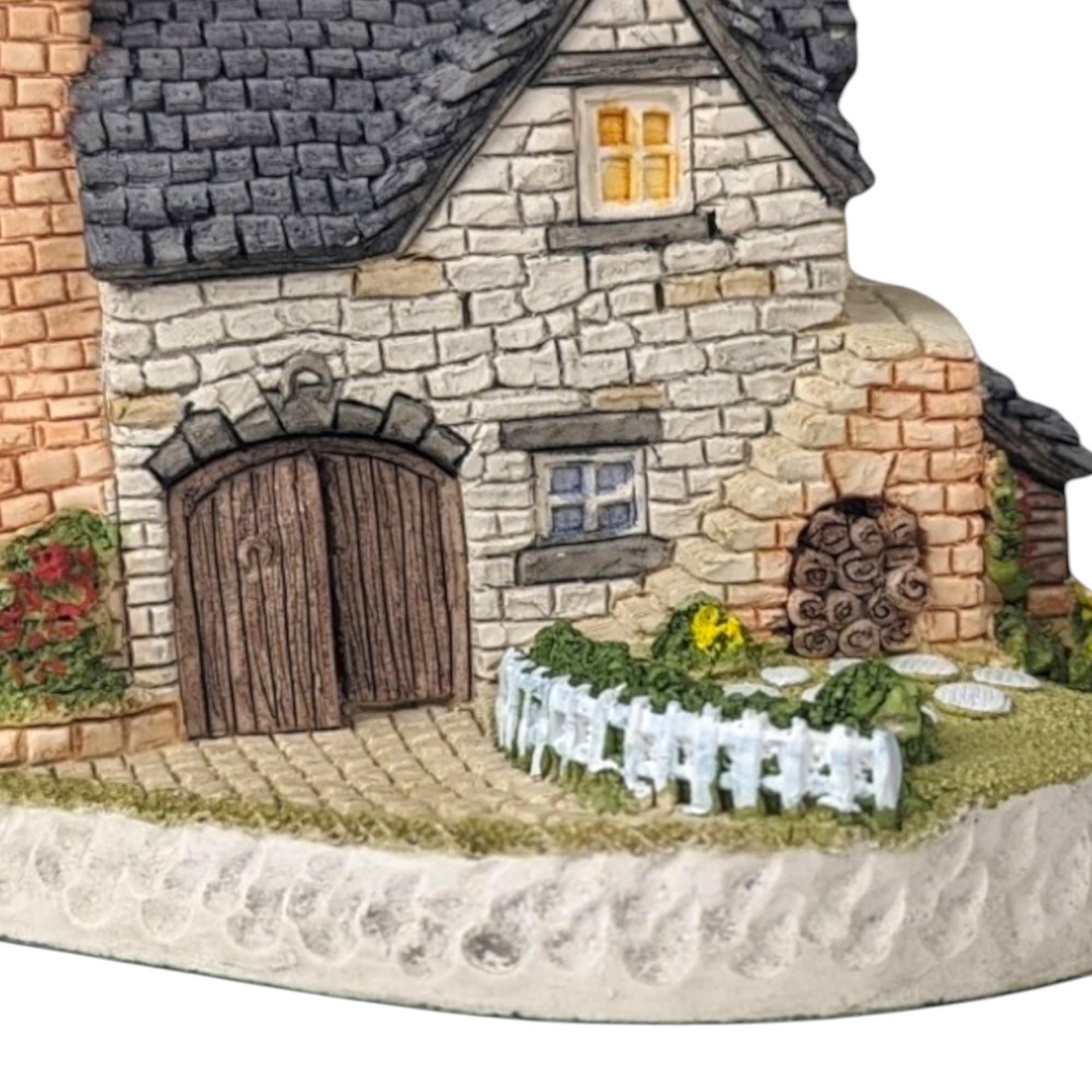 1993 David Winter The Smithy Cottage