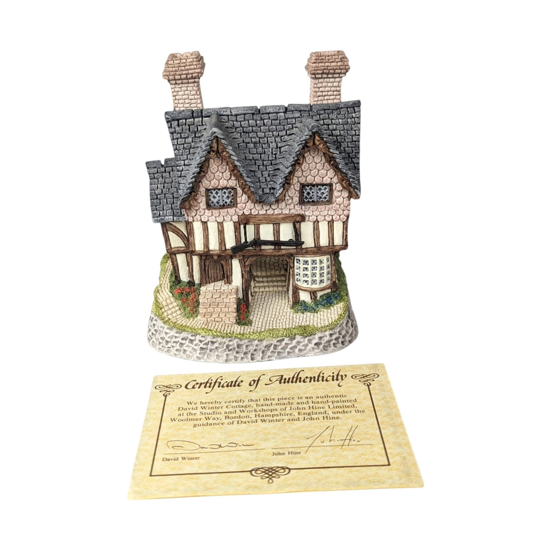 1987 David Winter Gunsmiths Cottage