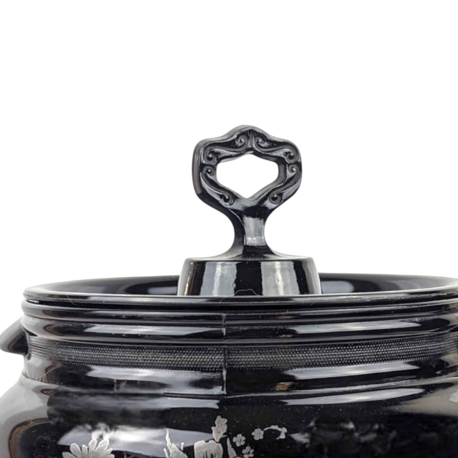 Vintage L.E. Smith Black Glass Bean Pot