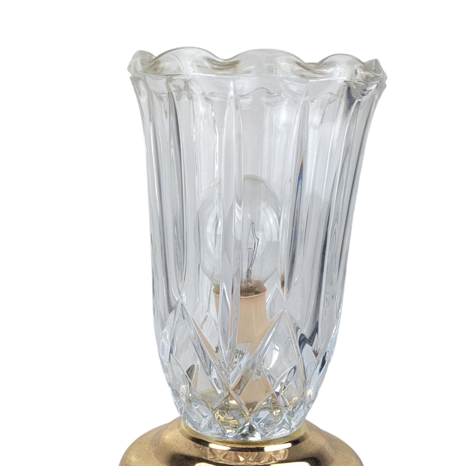 Vintage Scalloped Glass Boudoir Lamp