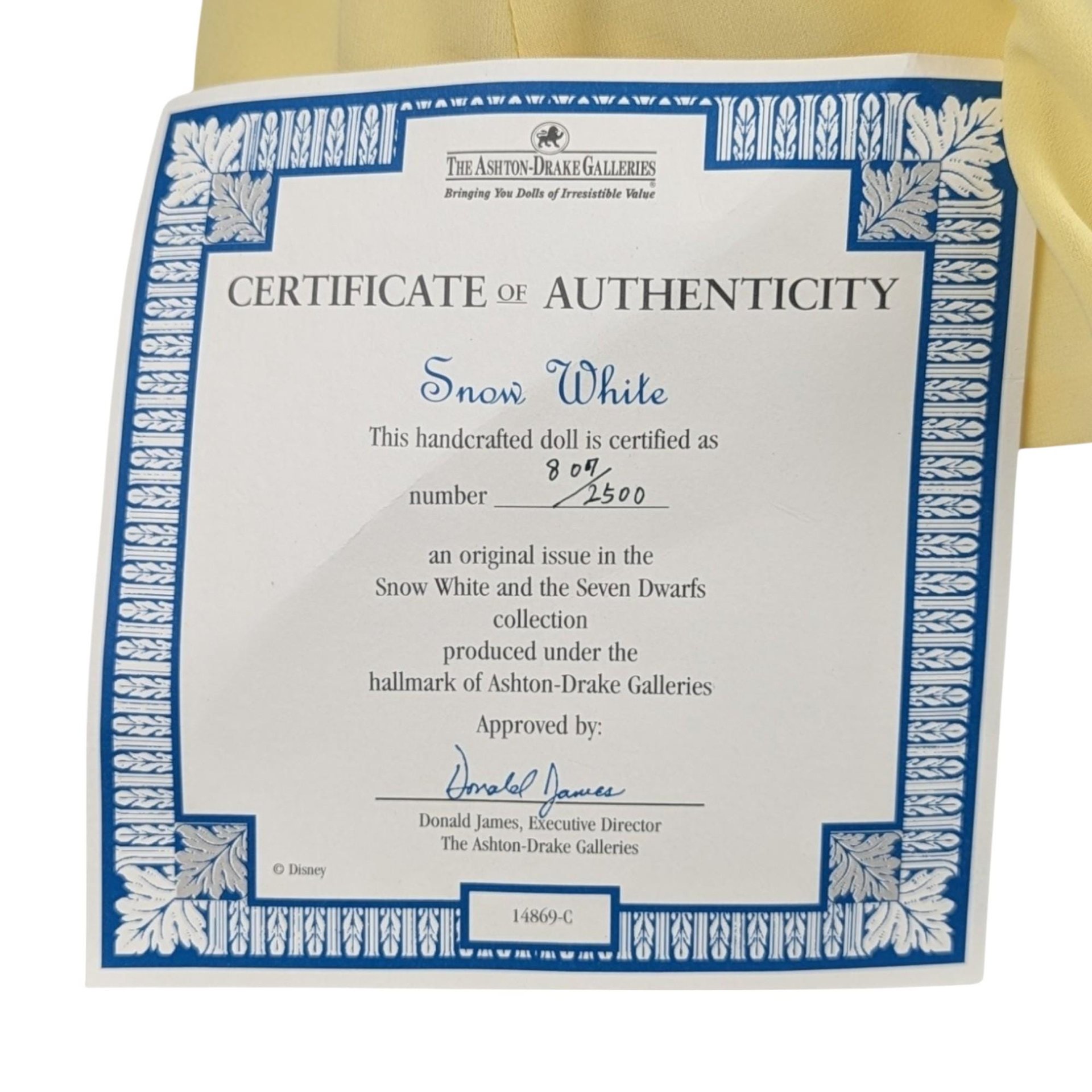 Vintage Franklin Mint Snow White Porcelain Doll