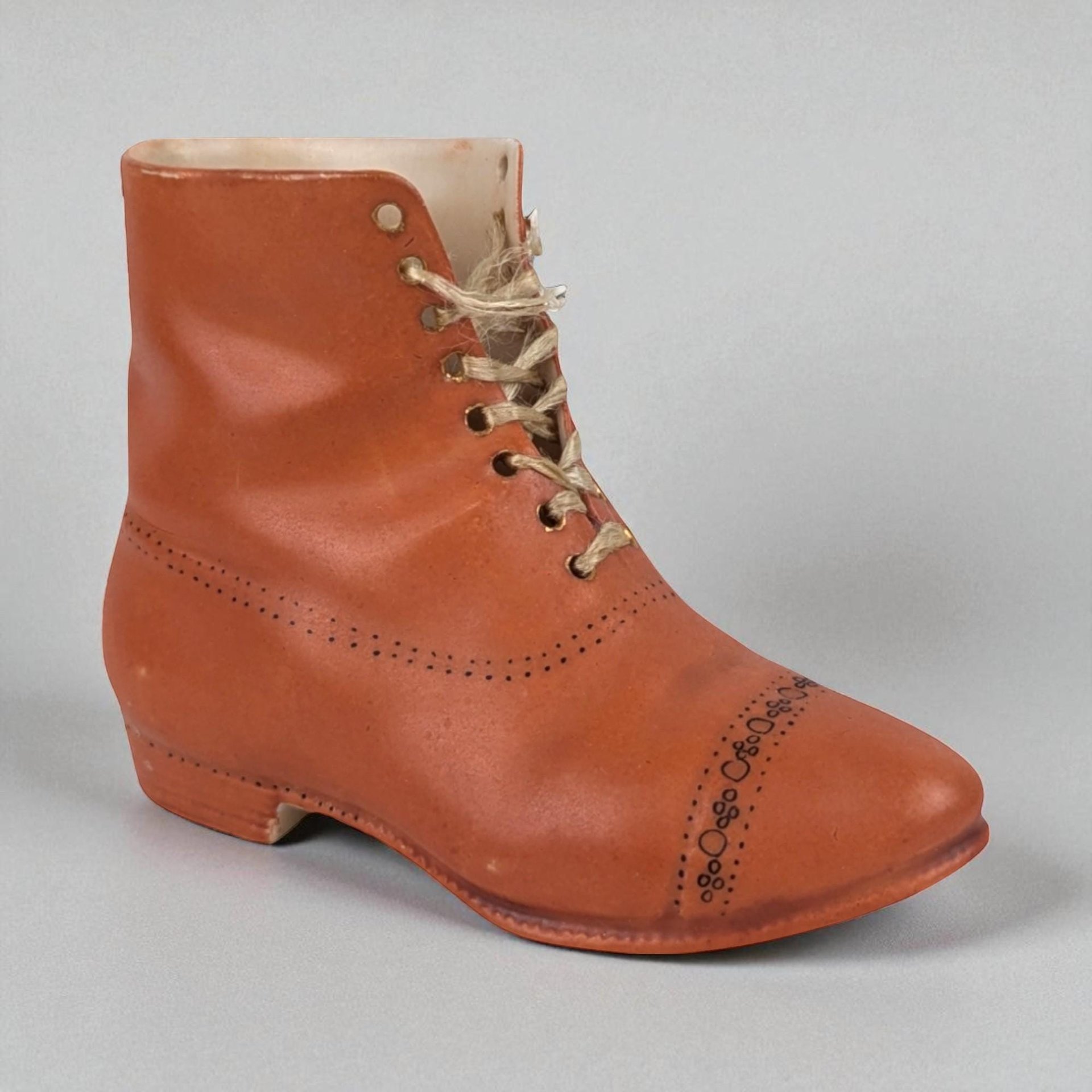 Royal Bayreuth Men’s Ceramic High-Top Shoe