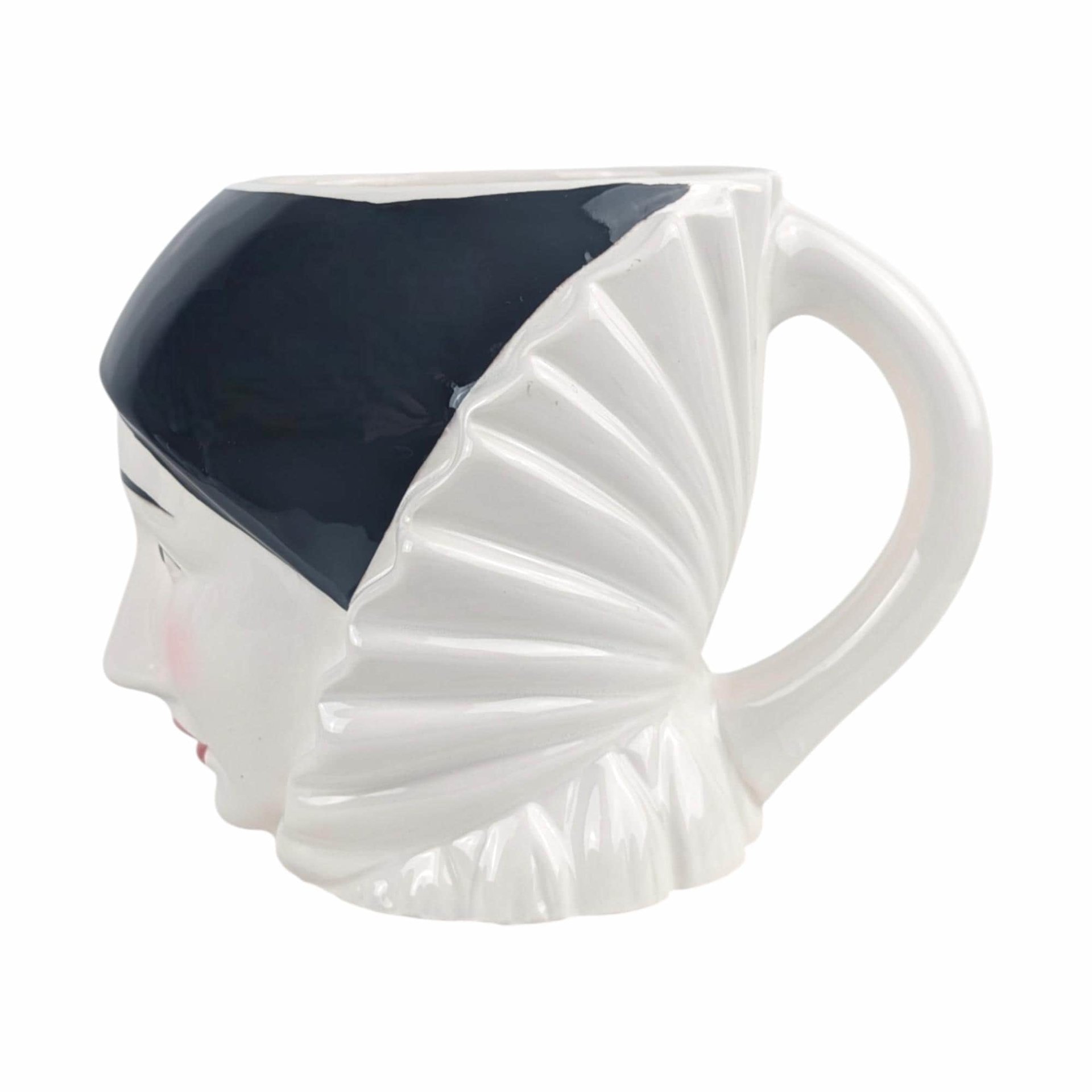 Vintage Taste Setter by Sigma Pierrot Mug