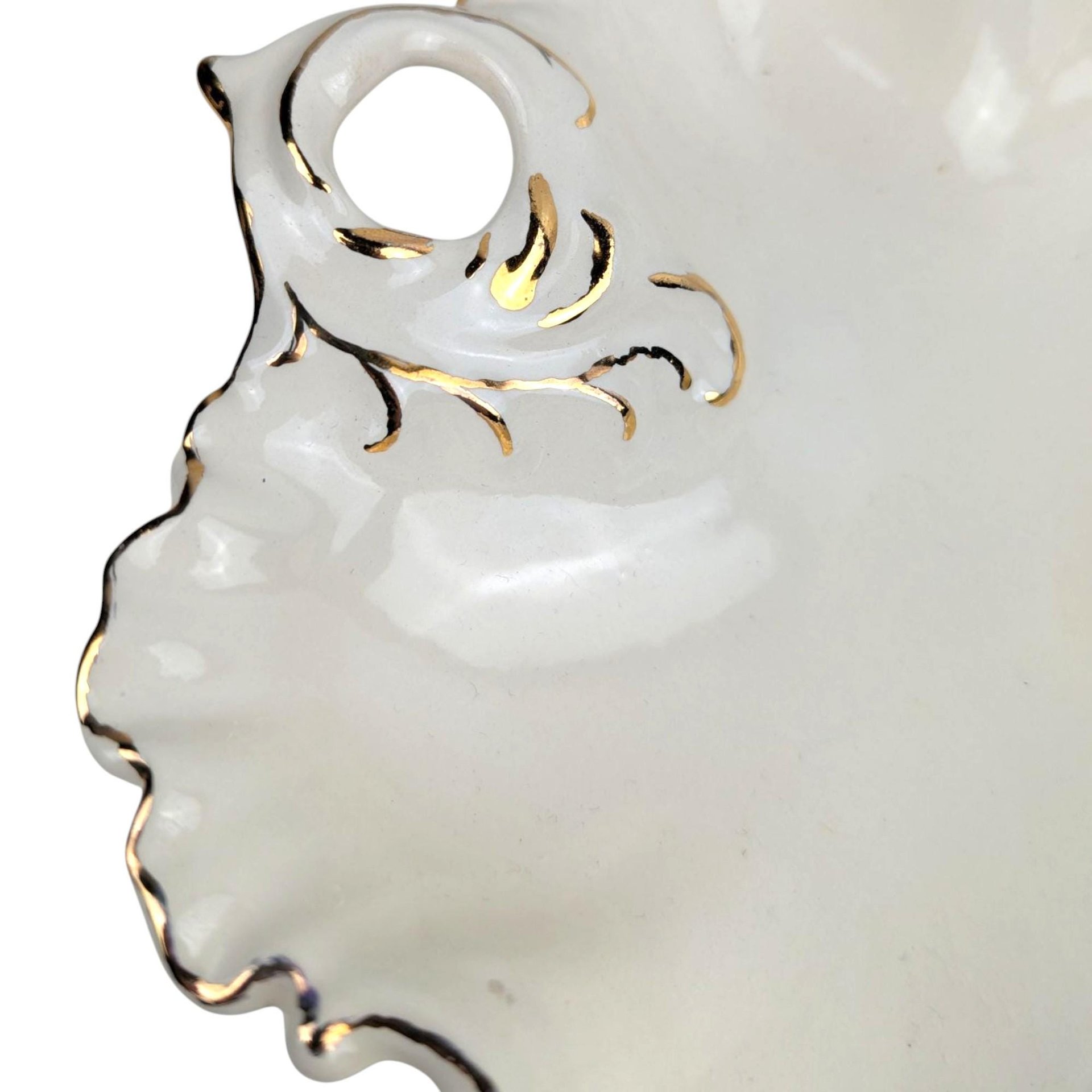 1987 Leaf-Shaped Cream Ceramic Trinket Dish