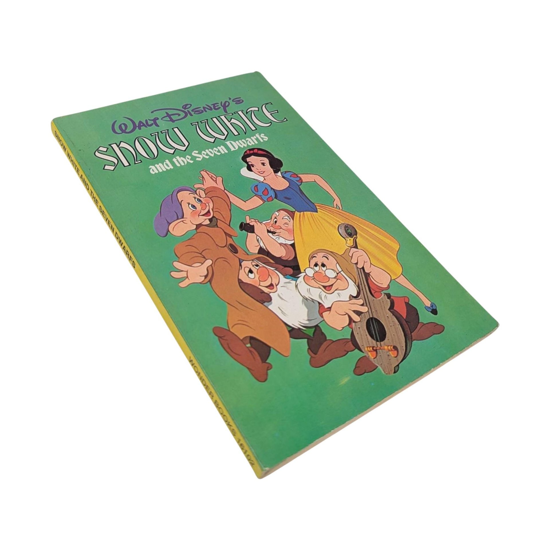 1975 Disney, Snow White and the Seven Dwarfs Book, Softcover