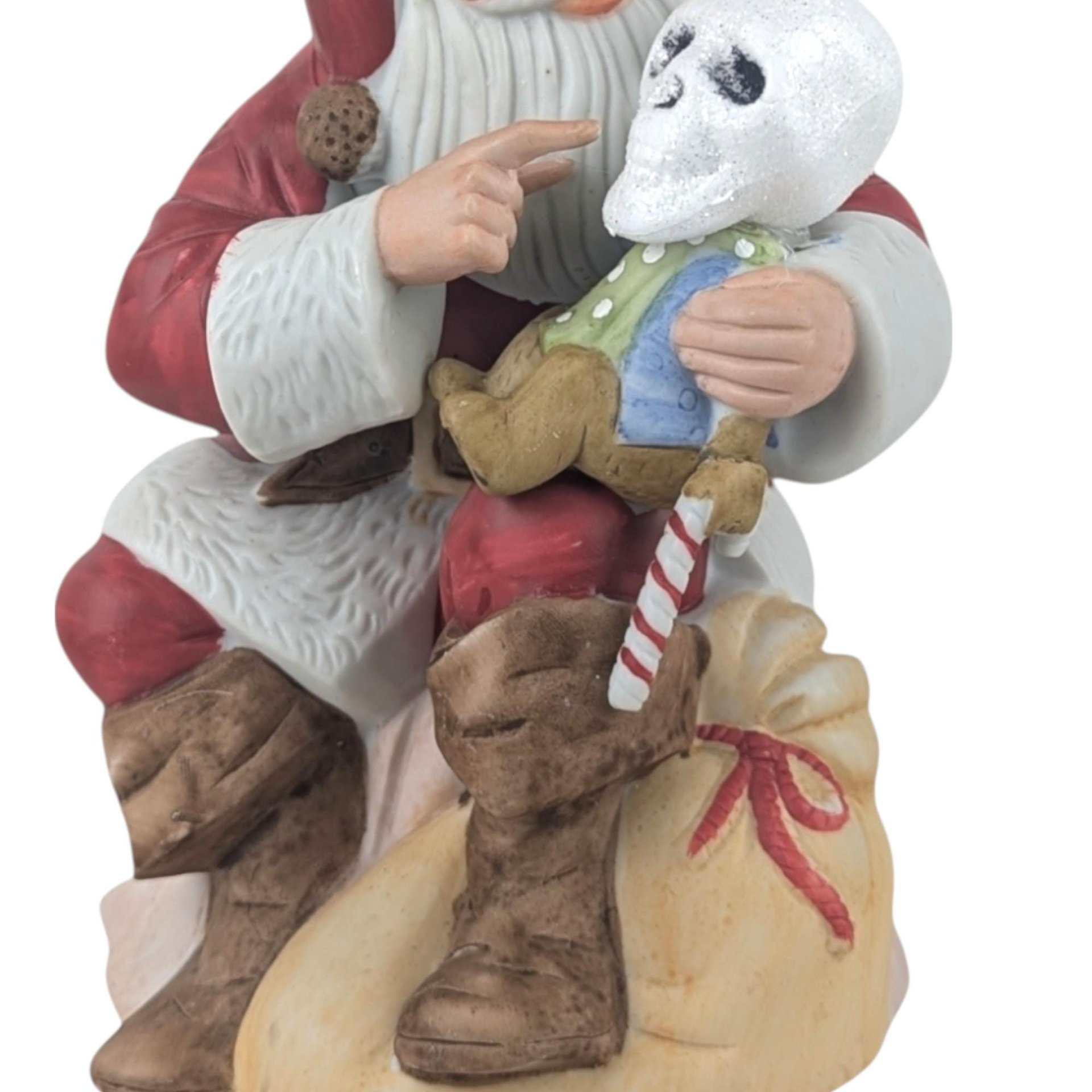 1983 Santa With Skull Music Box