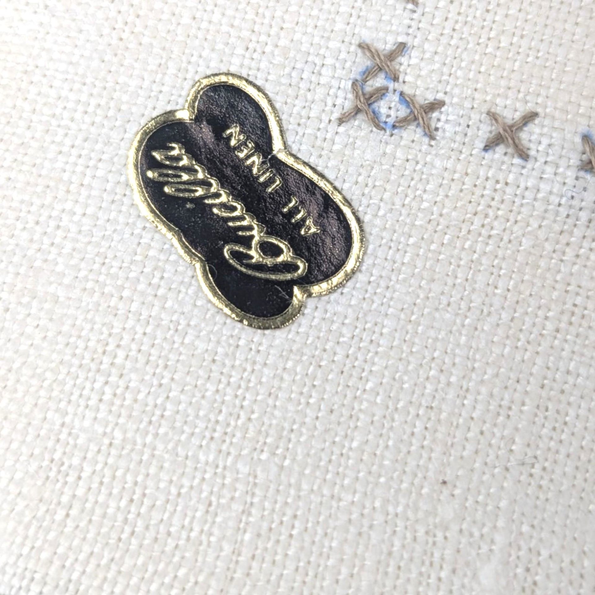 Vintage Bucilla 8-Piece Placemat and Napkin Set