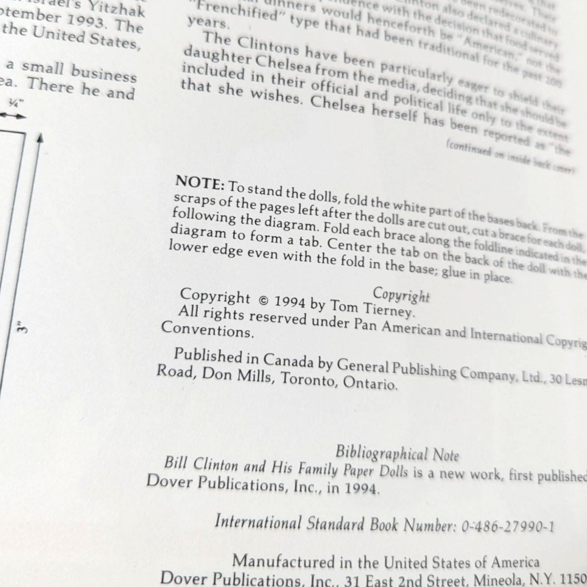 1994 Tom Tierney Bill Clinton and His Family Paper Doll Book