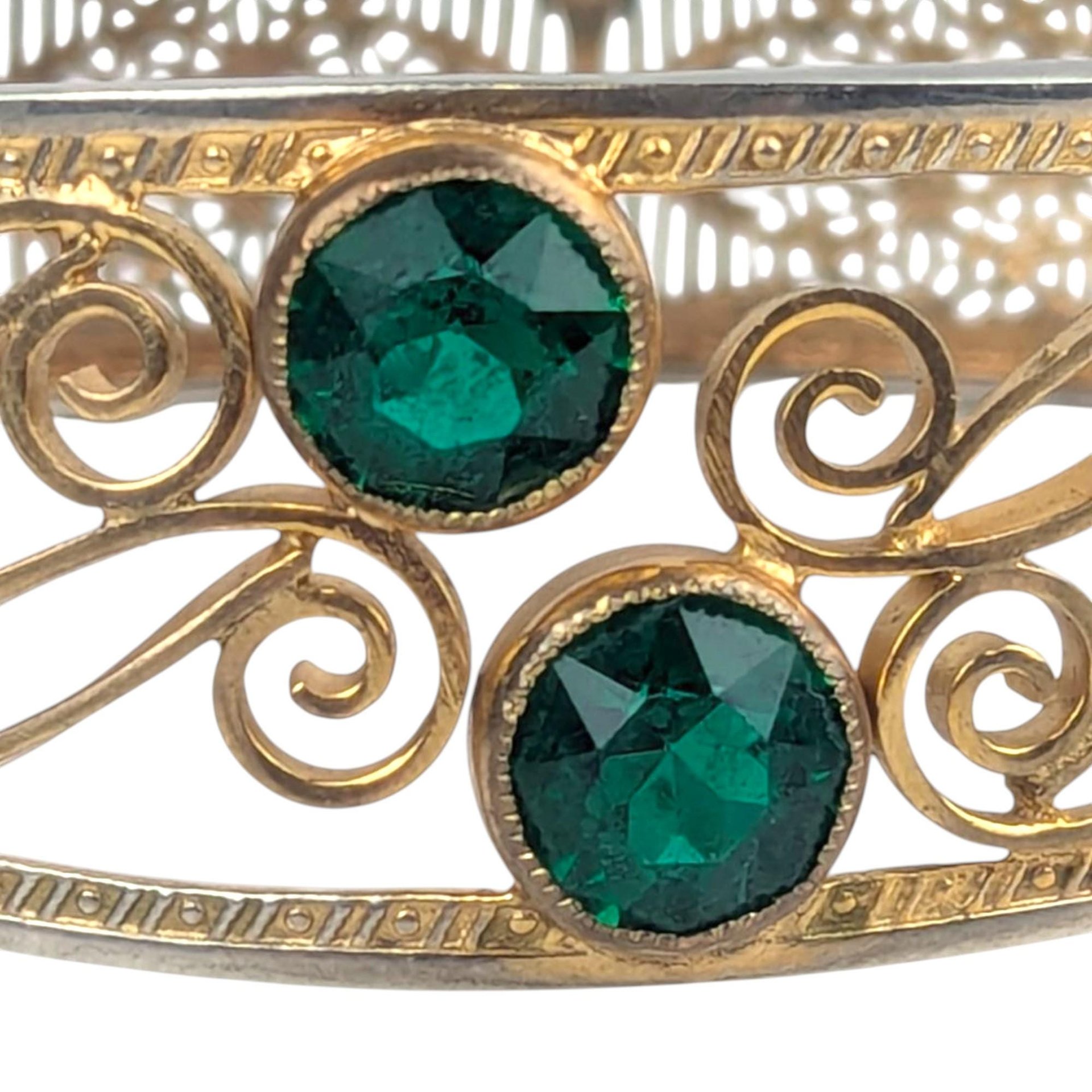 Vintage Filigree Gold Tone Bracelet with Emerald Green Rhinestones