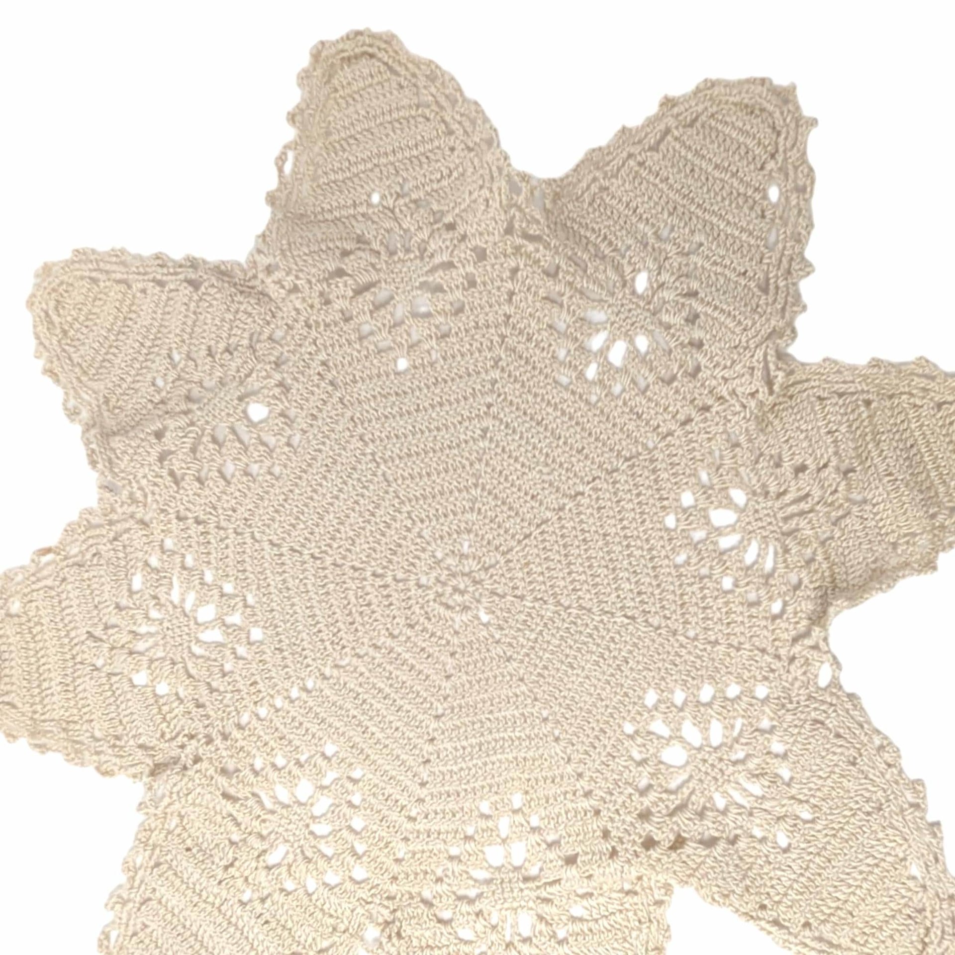 Vintage Star Crochet Doily Set