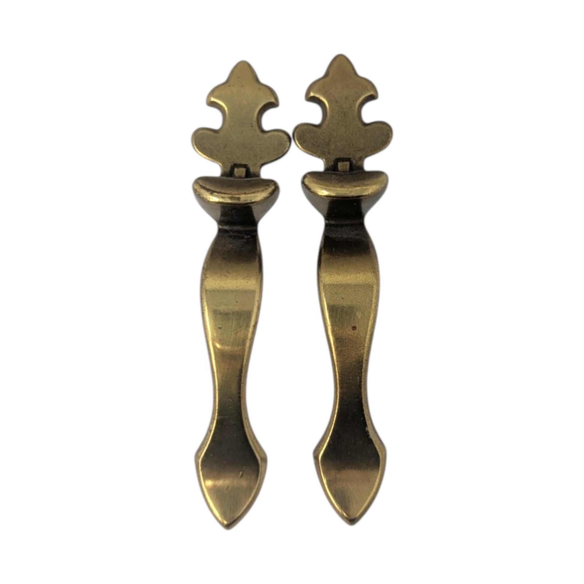 Vintage Brass Fleur-de-lis Cabinet Pulls