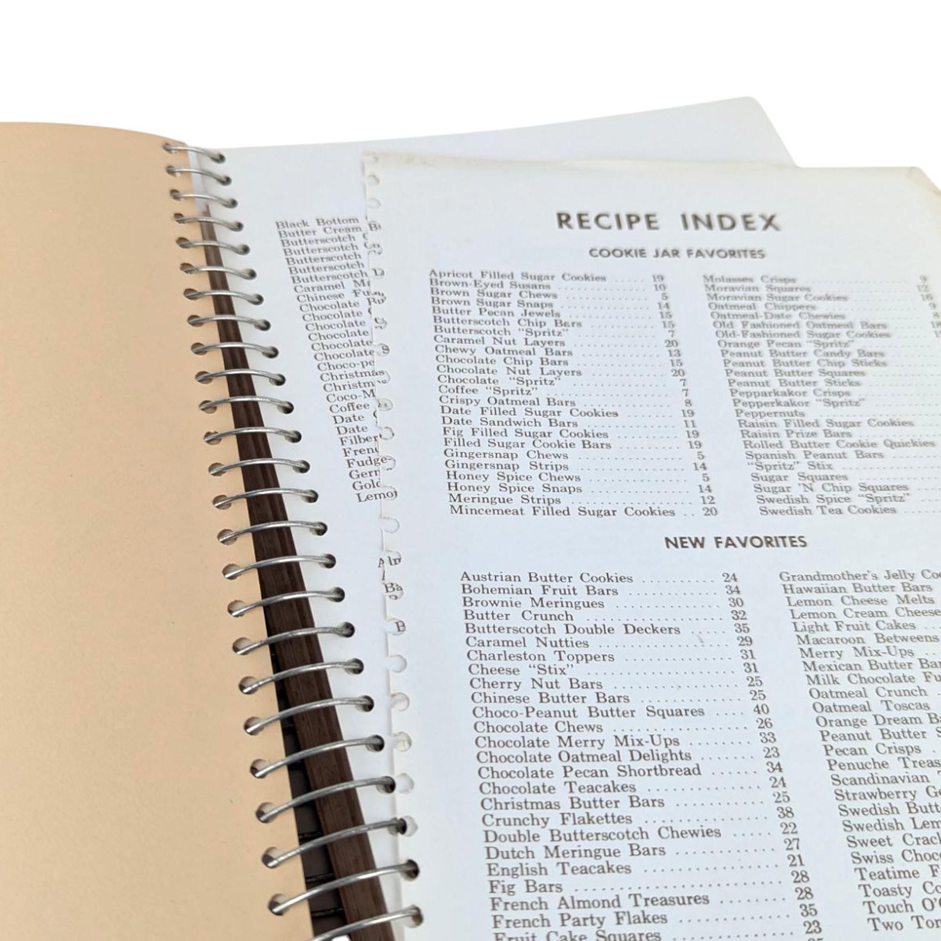 Vintage Occident King Midas Collector's Bake Book