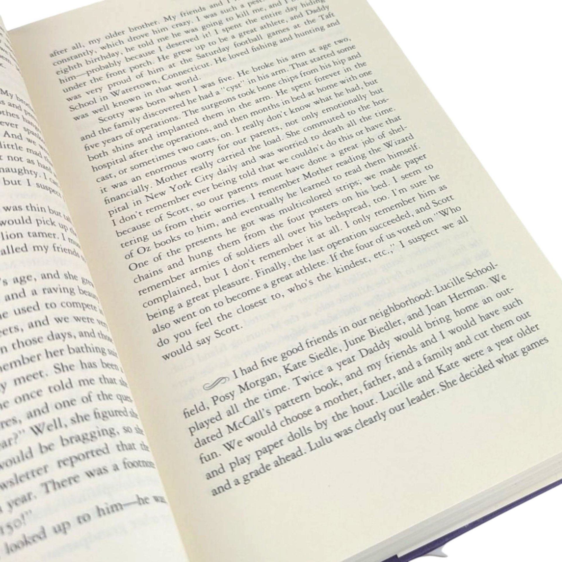 1994 Barbara Bush: A Memoir Hardcover Book