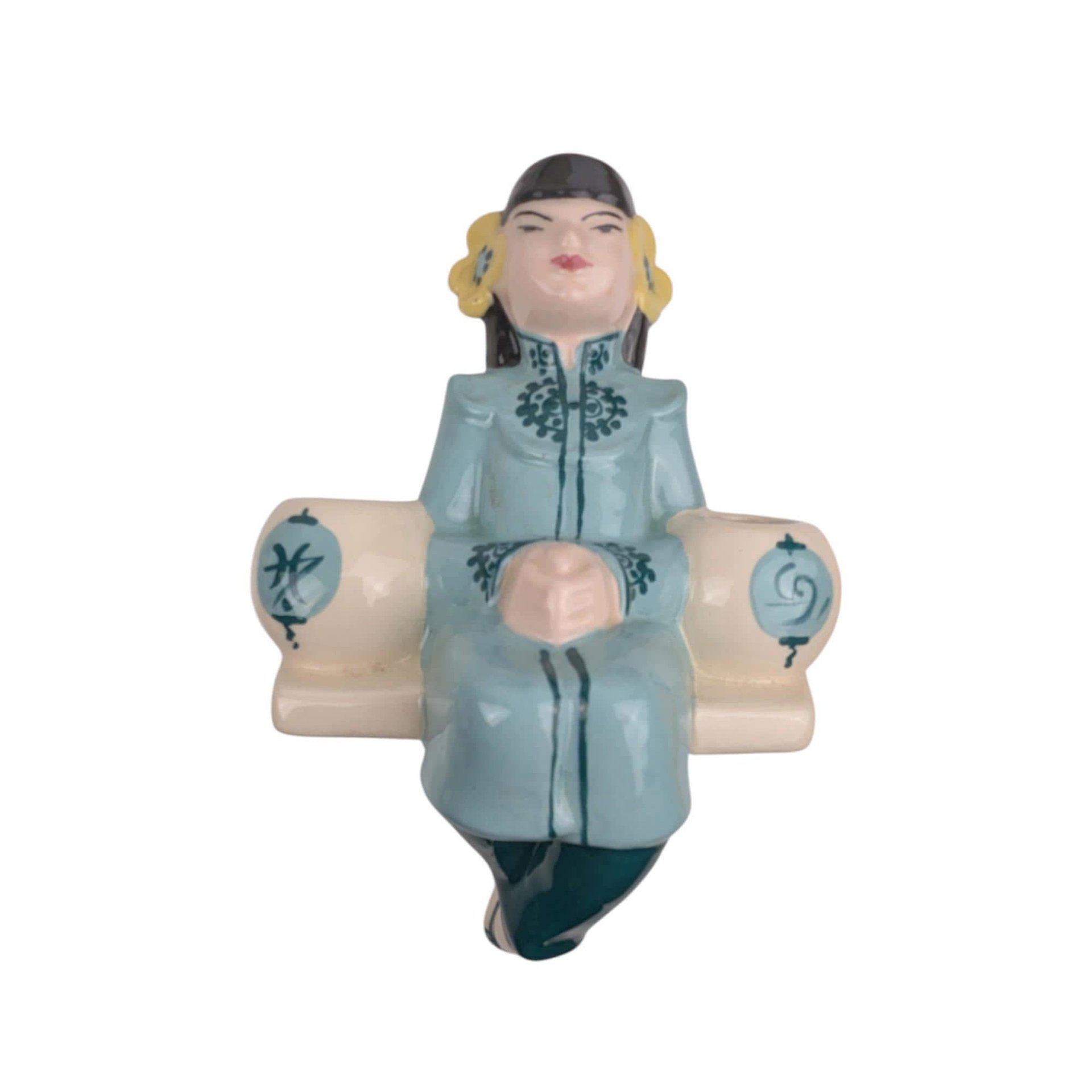 Vintage Weil Ware Asian Figurine Wall Candle Holders