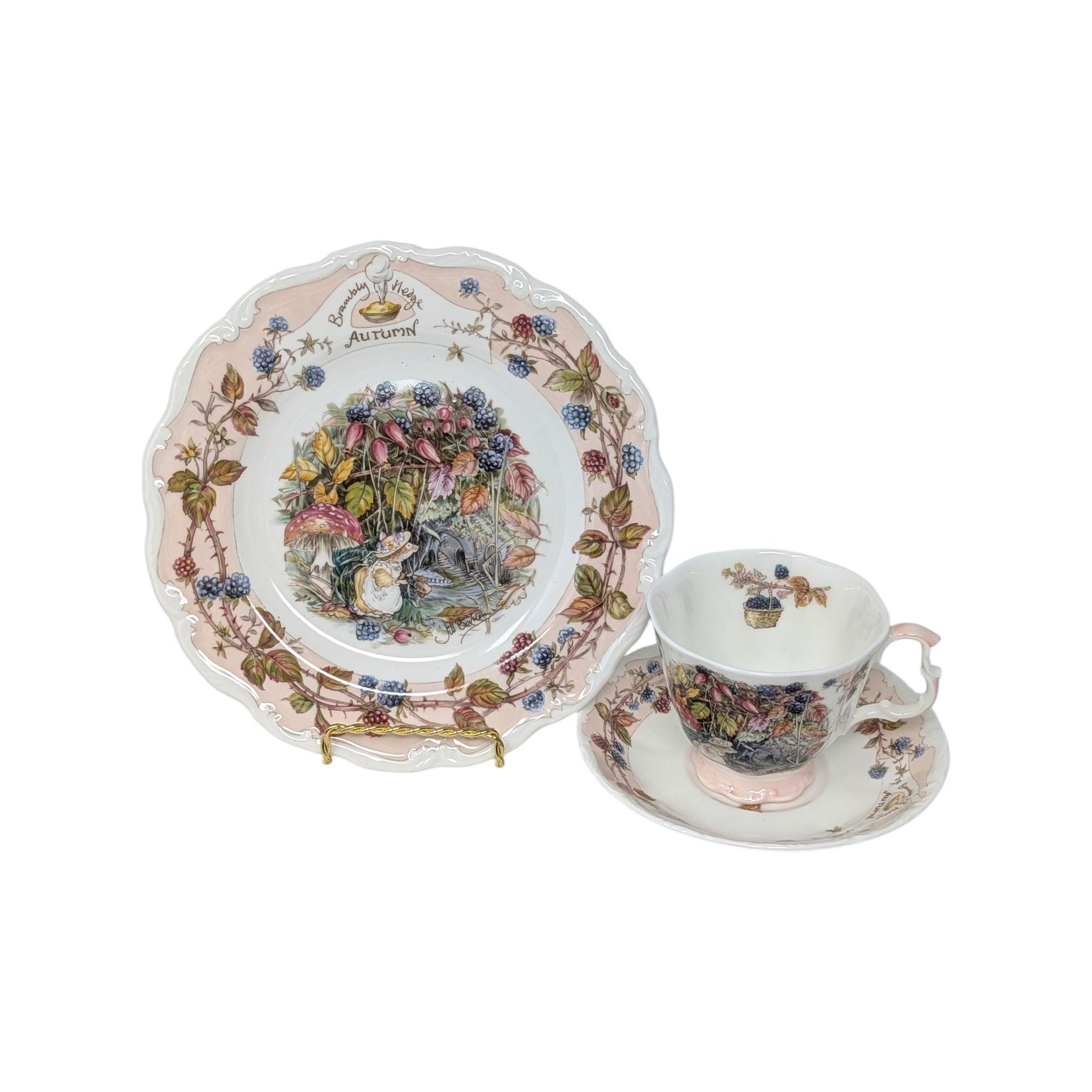 1982 Royal Doulton Brambly Hedge Autumn Set