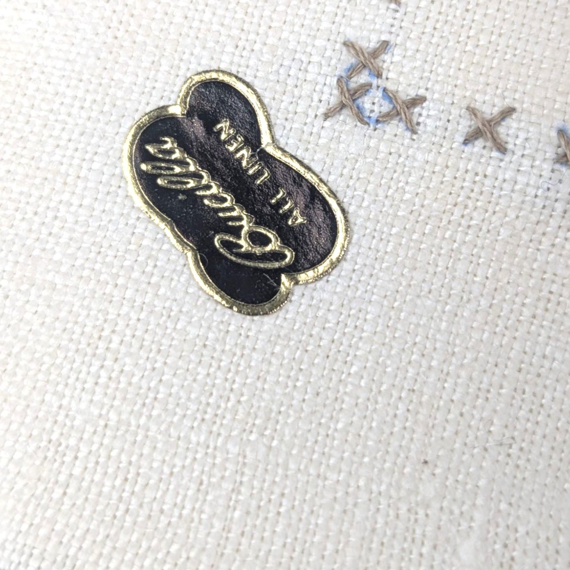 Vintage Bucilla 8-Piece Placemat and Napkin Set