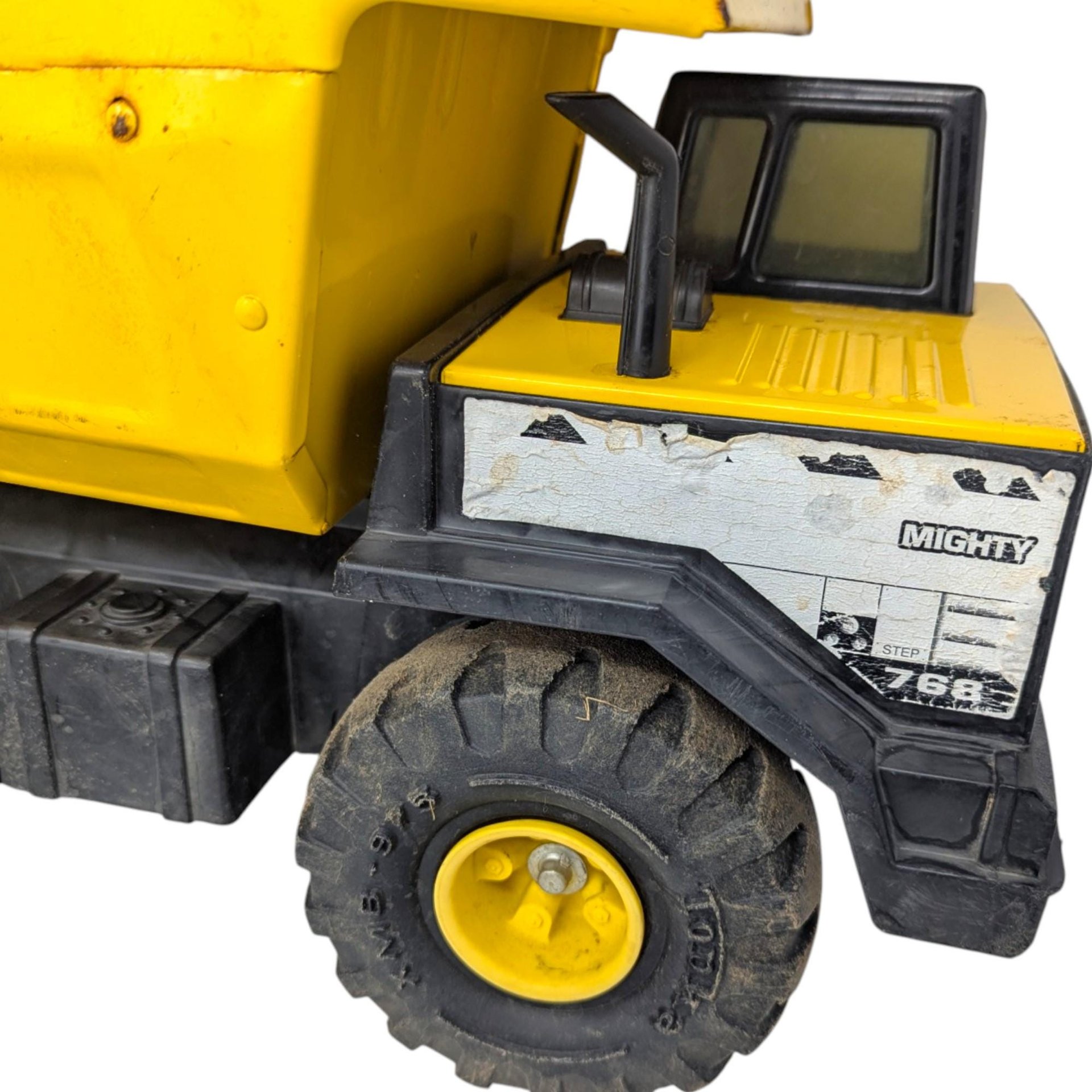 1970s Tonka 768 Mighty Dump Truck – Vintage Pressed Metal Construction Toy
