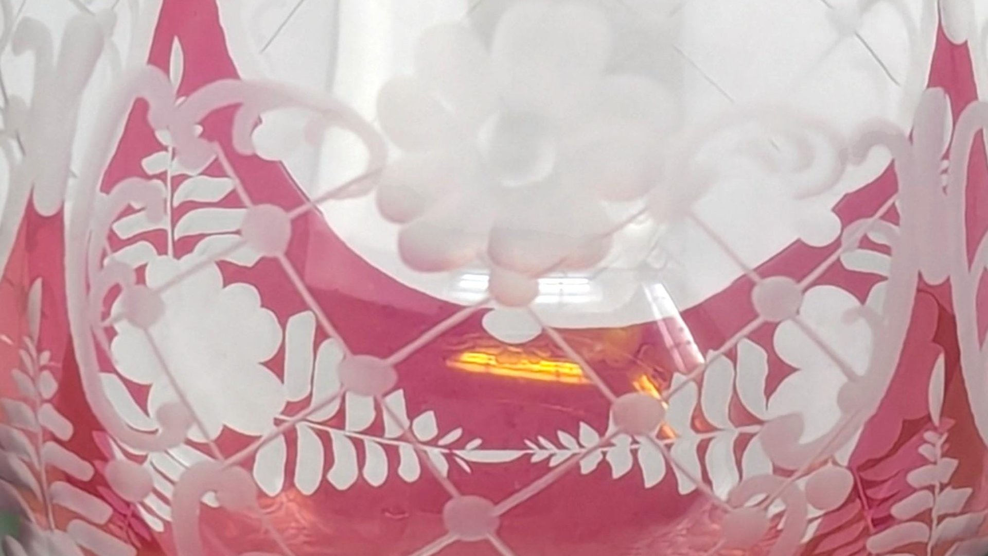 1960s Cranberry Red Wine Glasses – Timeless Dining Stemware