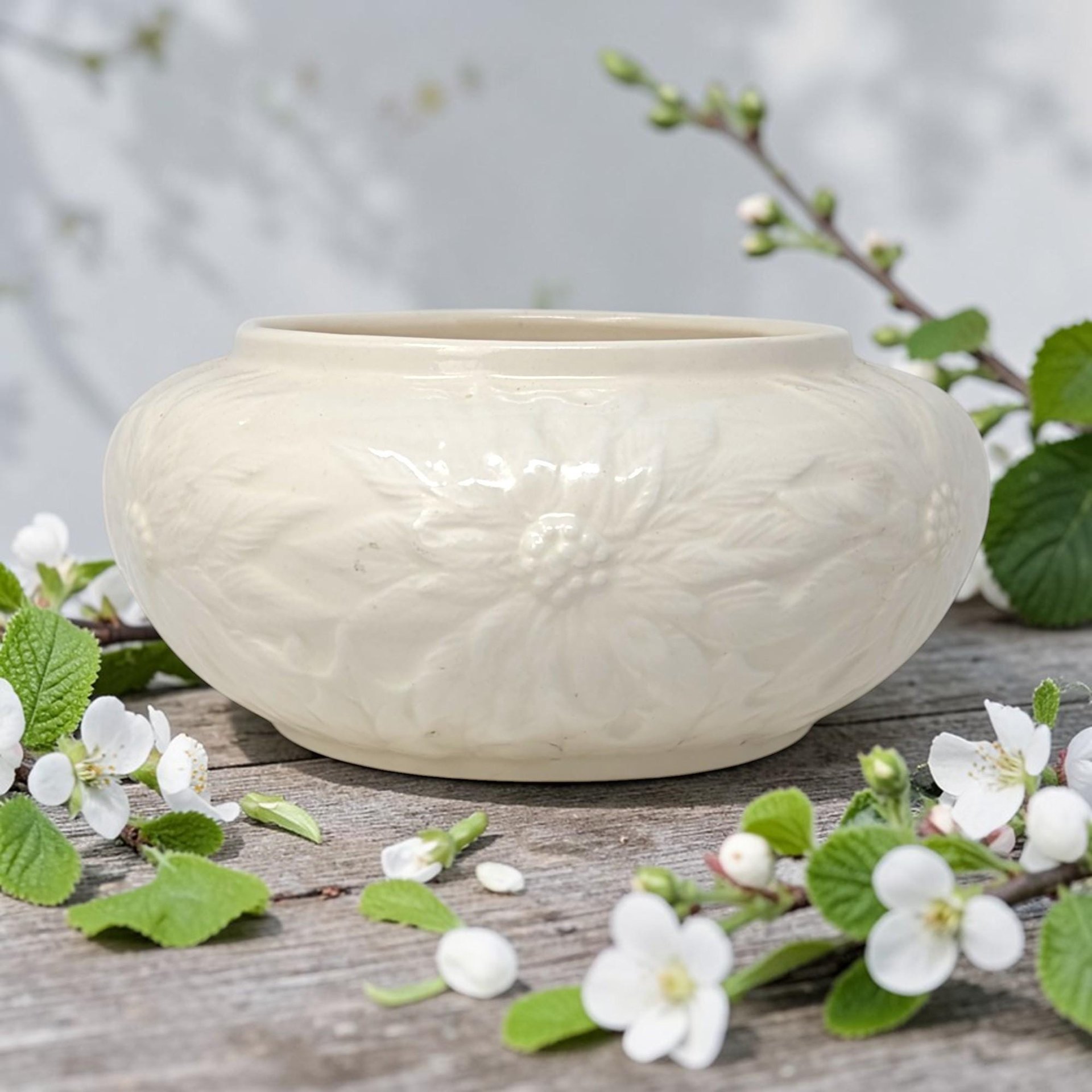 1997 Hand Made Cream Ceramic Floral Planter