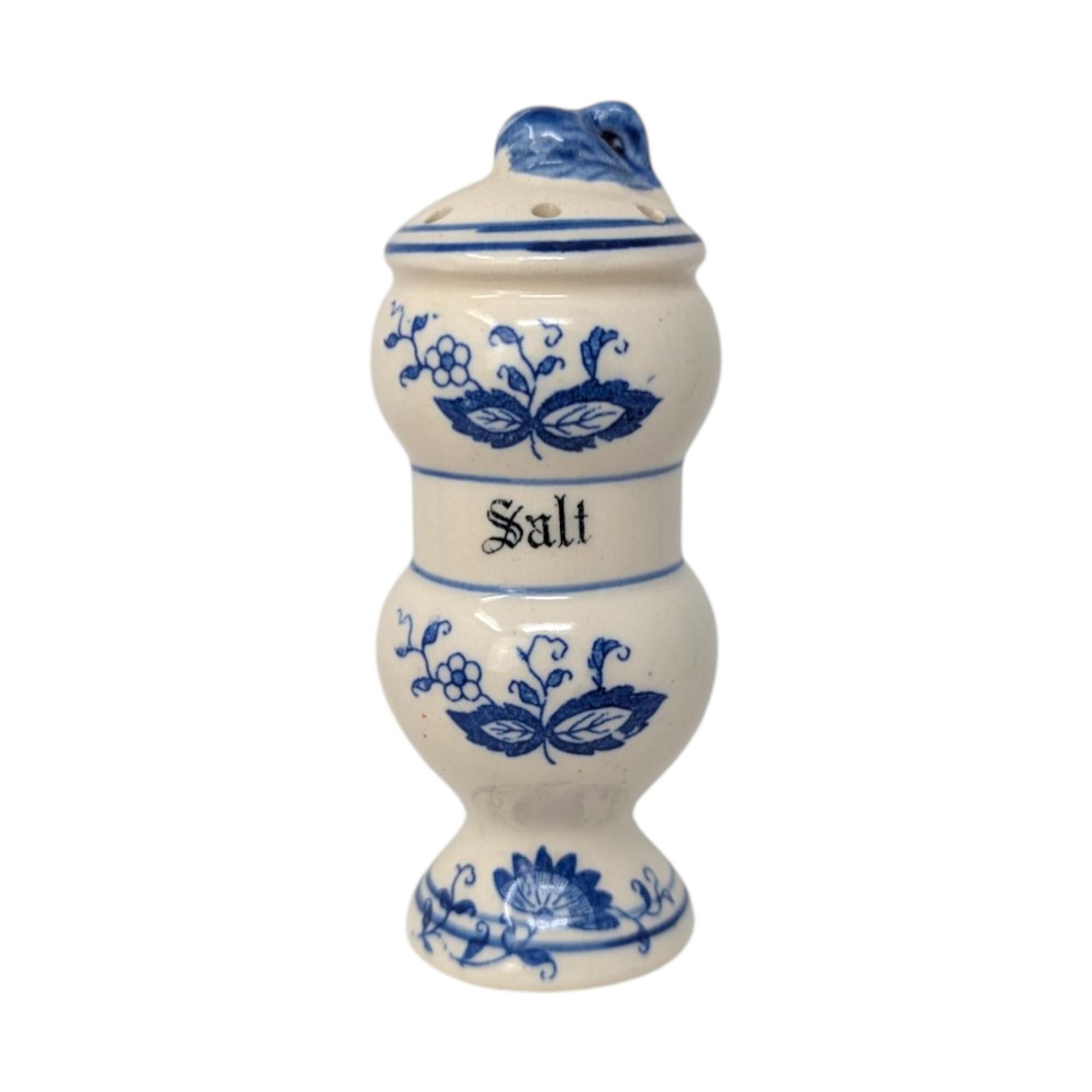 Watkins Blue Onion Salt Pepper Set