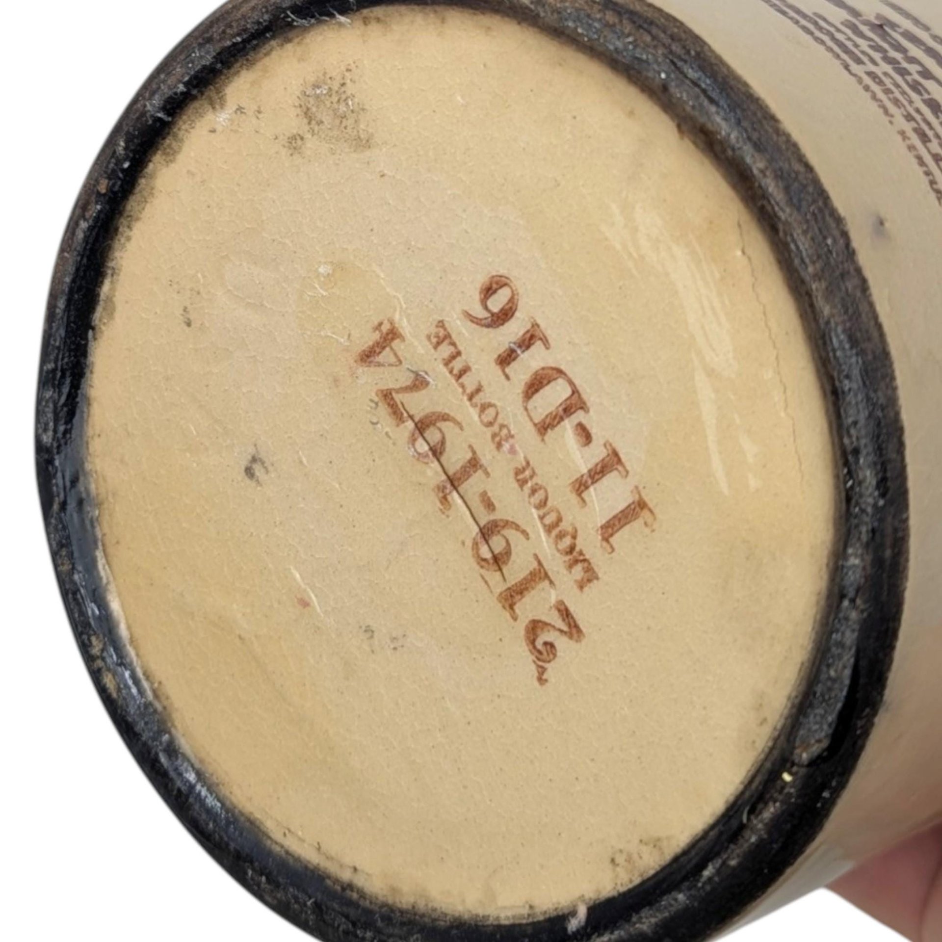 1974 Daniel Boone Kentucky Straight Bourbon Stoneware Jug 11-D16