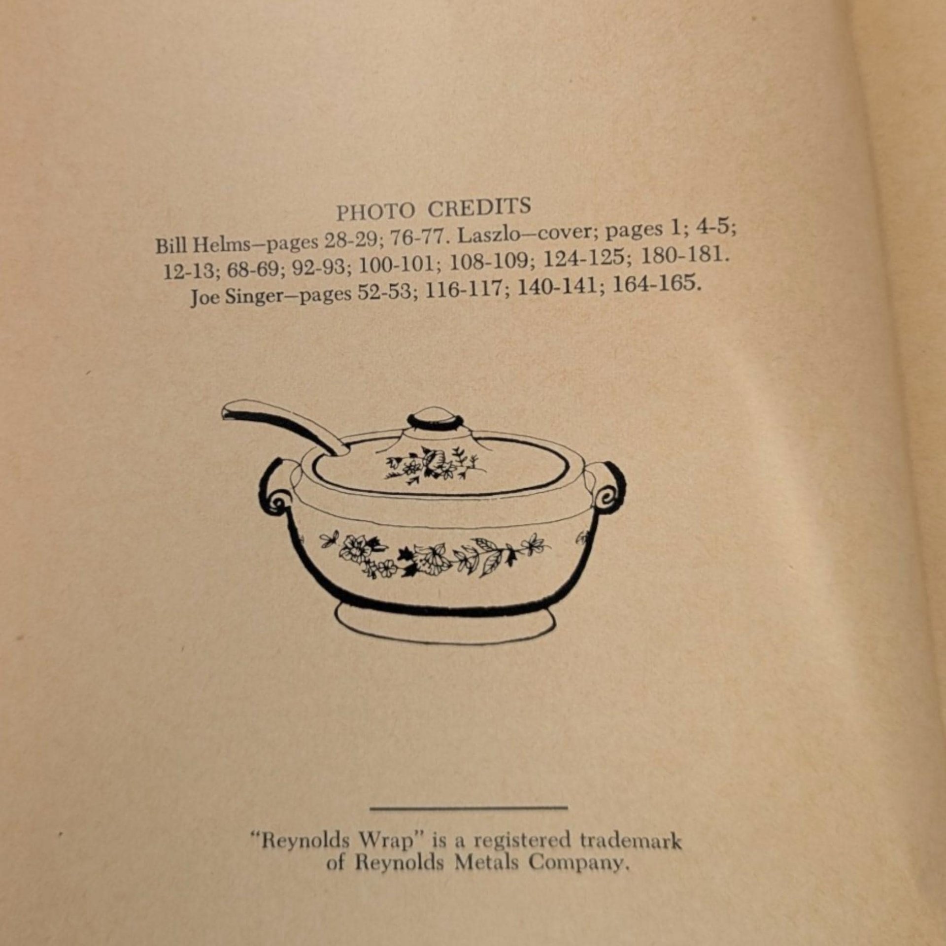 1967 Reynolds Wrap Creative Cooking with Aluminum Foil Cookbook