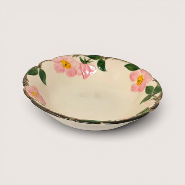 Vintage Franciscan Desert Rose ceramic vegetable serving bowl with hand-painted pink flowers and a scalloped rim.