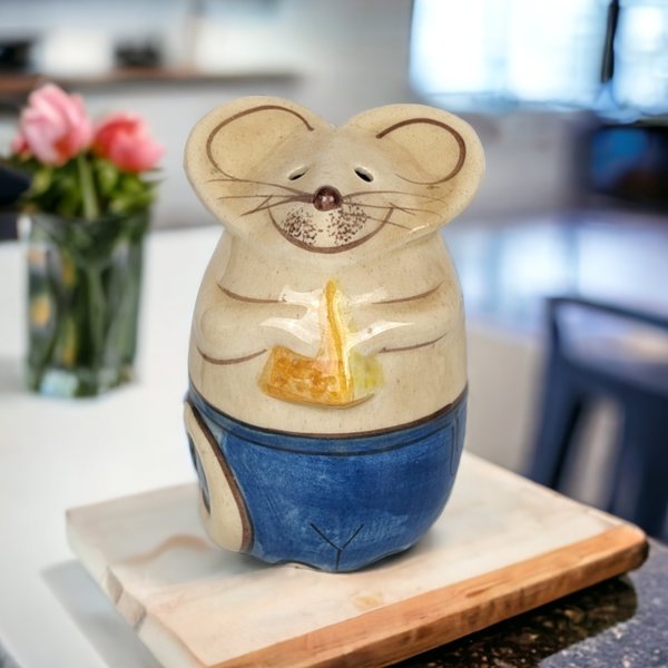 Vintage 1970s Ceramic Parmesan Cheese Shaker: Nostalgic Kitchen Necessity