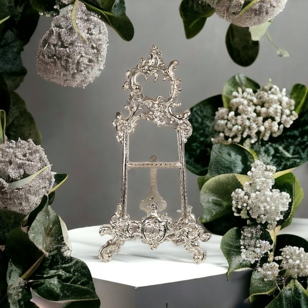 Vintage Decorative Metal Easel