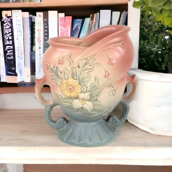 Vintage Hull Pottery Pink and Blue Wild Flower 6" Vase - Classic Floral Elegance