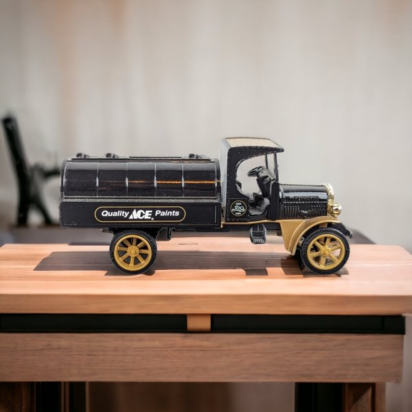 1994 ERTL Replica 1925 Tanker Quality Ace Paints Die Cast Bank - Vintage Collectible