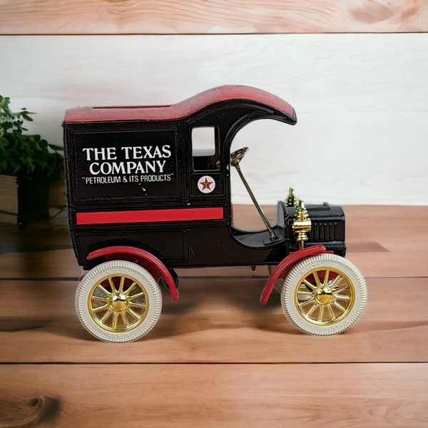 The Nostalgic Collector: 1905 Texaco Ford Delivery Car Metal Locking Bank - Vintage Automotive Memorabilia and Functional Collectible