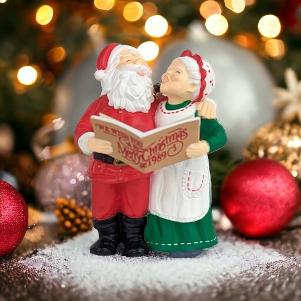1988 Hallmark Holiday Duet Ornament - Festive Vintage Delight
