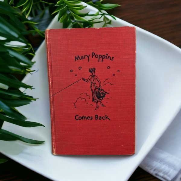 P.L. Travers "Mary Poppins Comes Back" | 1940 Hardcover | 5th Edition | Illustrated