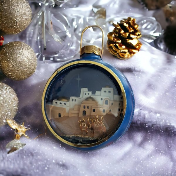 1984 Hallmark Nativity Lighted Ornament - A Radiant Vintage Keepsake