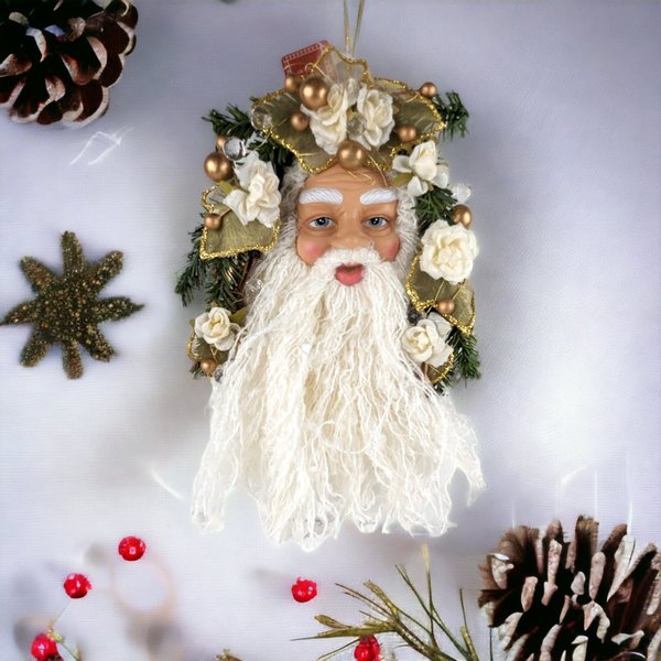 Vintage North Pole Traditions Woodland Santa Wall Hanging: Festive Décor Delight