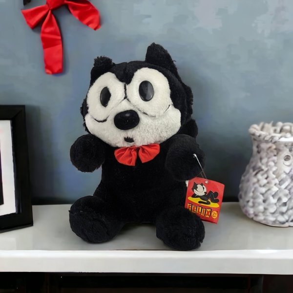 Vintage Felix the Cat Plush Doll - Nostalgic Collectible Toy