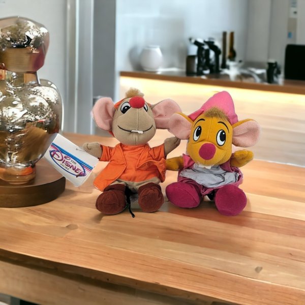 Walt Disney Store Cinderella Suzy and Jaq Beanbag Toy Set: Classic Collectibles