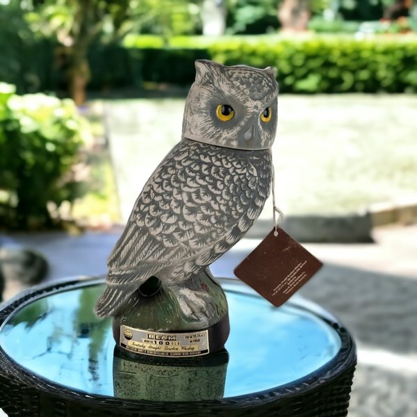 1979 Jim Beam Screech Owl Empty Decanter - Vintage Collectible for Whiskey Enthusiasts and Decor Connoisseurs