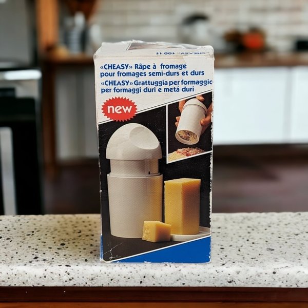 Vintage Cheasy Cheese Grater – Kitchen Charm for Effortless Grating