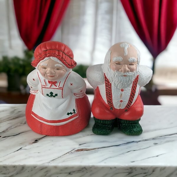 Vintage Hand Painted Mr. and Mrs. Claus Mooning Figures | Quirky Christmas Decor | Ceramic Santa and Mrs Claus Figurines | 7.5" Tall